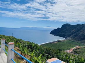Lightbooking Hermigua vista al mar y al Teide